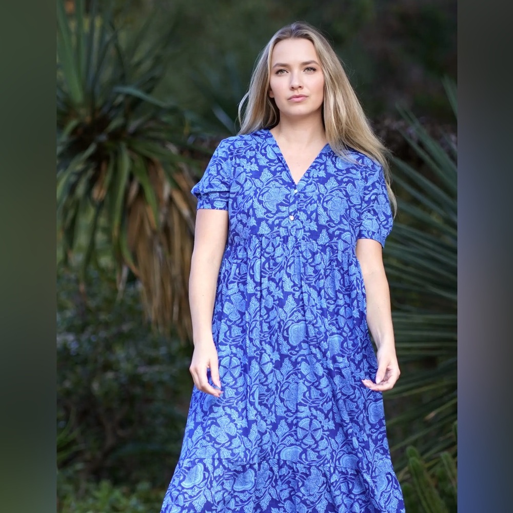 NWT. Dolma California. “Maeve”Maxi Dress Blues. Women’s size small.